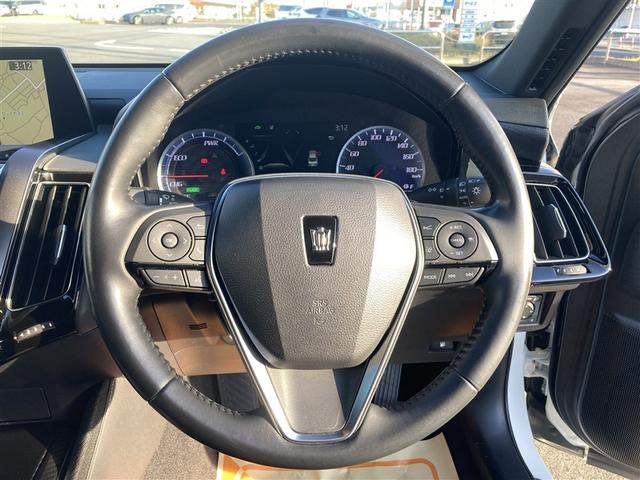 クラウンハイブリッド ＲＳ　ＬＥＤヘッドライト　クルコン　スマートエントリー　セキュリティーアラーム　Ｂカメラ　カーテンエアバッグ　横滑り防止　ＥＴＣ　ドラレコ　ＴＶナビ　アルミ　メモリーナビ　ＡＢＳ　ＰＷ　ＡＡＣ　エアバッグ（13枚目）