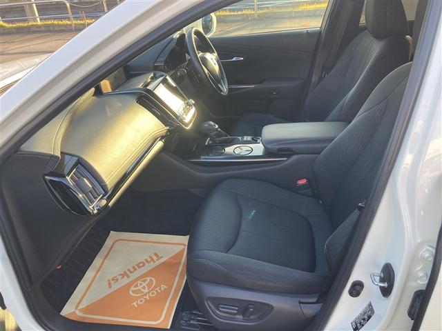 クラウンハイブリッド ＲＳ　ＬＥＤヘッドライト　クルコン　スマートエントリー　セキュリティーアラーム　Ｂカメラ　カーテンエアバッグ　横滑り防止　ＥＴＣ　ドラレコ　ＴＶナビ　アルミ　メモリーナビ　ＡＢＳ　ＰＷ　ＡＡＣ　エアバッグ（16枚目）