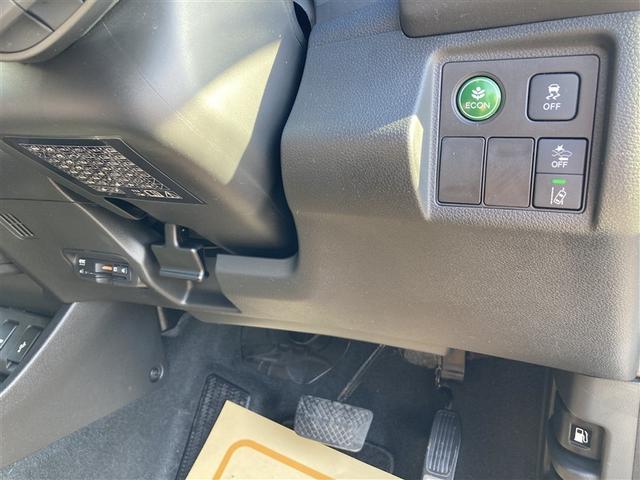 ヴェゼル ハイブリッドＸ・ホンダセンシング　地デジ　ＡＷ　Ａクルーズ　Ｂモニ　スマキー　オートエアコン　ＶＳＡ　ＥＴＣ車載器　ドライブレコーダー装着車　メモリナビ　ＡＢＳ　パワーウィンドウ　Ｗエアバッグ　ＤＶＤ再生　ナビＴＶ　キーレス　ＳＲＳ（13枚目）