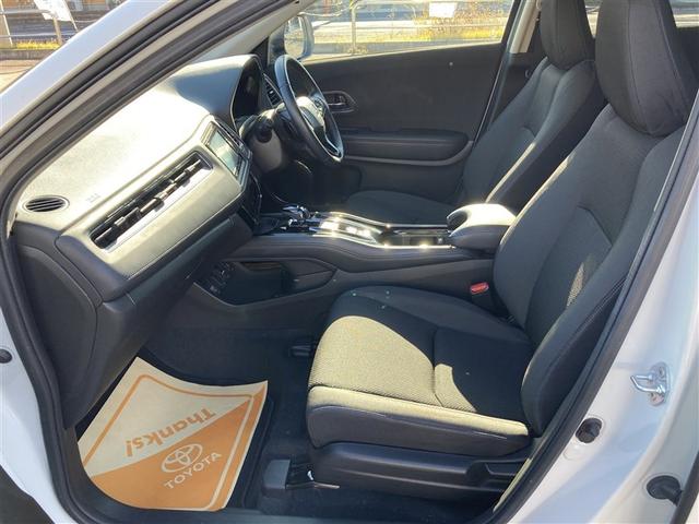 ヴェゼル ハイブリッドＸ・ホンダセンシング　地デジ　ＡＷ　Ａクルーズ　Ｂモニ　スマキー　オートエアコン　ＶＳＡ　ＥＴＣ車載器　ドライブレコーダー装着車　メモリナビ　ＡＢＳ　パワーウィンドウ　Ｗエアバッグ　ＤＶＤ再生　ナビＴＶ　キーレス　ＳＲＳ（15枚目）