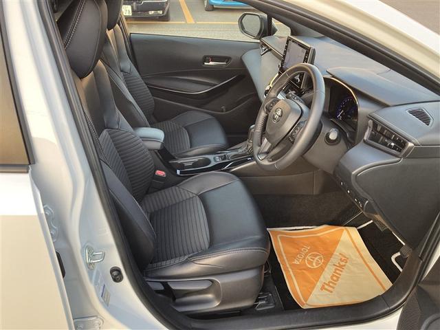 カローラツーリング ハイブリッド　ダブルバイビー　追突軽減ブレーキ　バックモニタ　地デジフルセグ　横滑防止　ナビＴＶ　スマキー　ＬＥＤライト　デュアルエアバッグ　エアコン　オートクルーズ　サイドエアバッグ　ＥＴＣ付　ＰＳ　キーフリー　ＡＢＳ　盗難防止（14枚目）