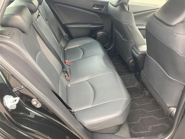 プリウス Ｓツーリングセレクション　エアバック　地デジ　Ｂモニ　定期点検記録簿　ＬＥＤヘッド　イモビ　オートクルーズ　横滑り防止　サイドエアバック　ドラレコ付き　ＤＶＤ再生可　ＥＴＣ　スマートキー　メモリ－ナビ　助手席エアバック　ＡＢＳ（16枚目）