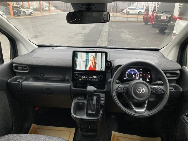 シエンタ Ｚ　Ｗ電動ドア　ナビ　イモビ　クルーズＣ　ＬＥＤヘッドランプ　アルミ　ＥＴＣ　Ｓキー　元試乗車　横滑り防止機能　メモリーナビ　パワーウィンドウ　記録簿　エアバック　ＡＢＳ　ドラレコ　オートエアコン（7枚目）