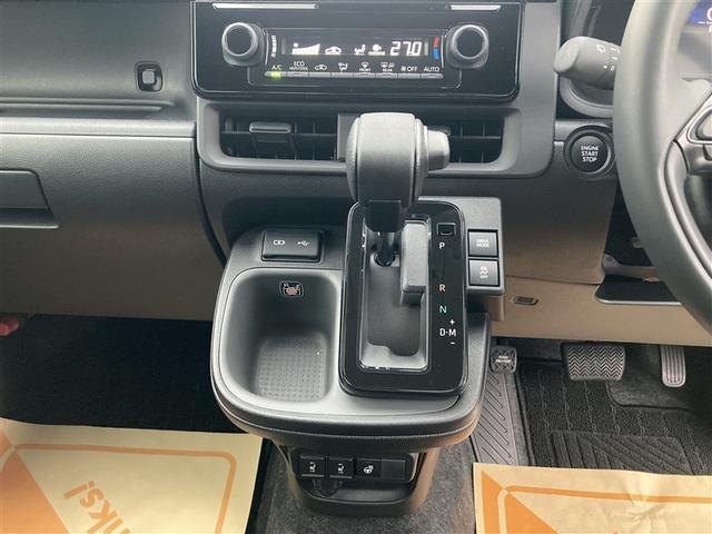 シエンタ Ｚ　Ｗ電動ドア　ナビ　イモビ　クルーズＣ　ＬＥＤヘッドランプ　アルミ　ＥＴＣ　Ｓキー　元試乗車　横滑り防止機能　メモリーナビ　パワーウィンドウ　記録簿　エアバック　ＡＢＳ　ドラレコ　オートエアコン（10枚目）