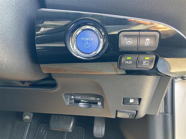 プリウス Ａ　ＬＥＤヘットライト　プリクラッシュ　助手席エアバック　ＥＴＣ車載器　ＡＷ　記録簿有　ＶＳＣ　アクティブクルーズコントロール　盗難防止　キーレスエントリー　パワーステアリング　ドライブレコーダー　ＡＢＳ（12枚目）