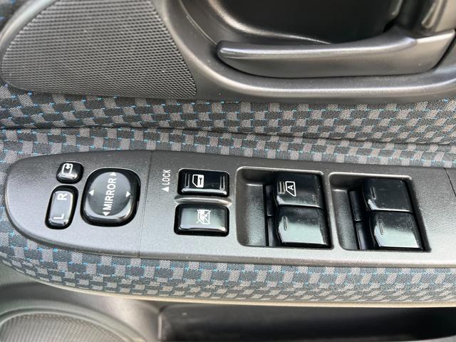 インプレッサスポーツワゴン １．５ｉ　５速マニュアル　エアコン　パワーステアリング　パワーウィンドウ　ＡＢＳ　キーレスエントリー　４ＷＤ　フルフラット　キーレスキー　フルオートエアコン　ＰＳ　ＰＷ　Ｗエアバッグ　フルタイム４ＷＤ（30枚目）