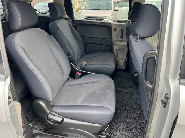 フリード G Lパッケージ ナビ TV バックカメラ ETC エアコン パワーステアリング パワーウィンドウ ABS キーレスエントリー 運転席エアバッグ 助手席エアバッグ 衝突安全ボディ CD(14枚目)