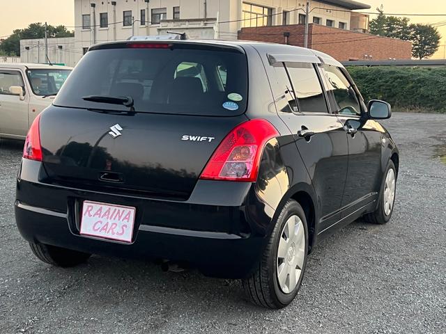 スイフト １．３ＸＧ　５速マニュアル　ＥＴＣ　スマートキー　ドライブレコーダー　エアコン　パワーステアリング　パワーウィンドウ　ＡＢＳ　キーレスエントリー　盗難防止システム　　衝突安全ボディＣＤ（8枚目）