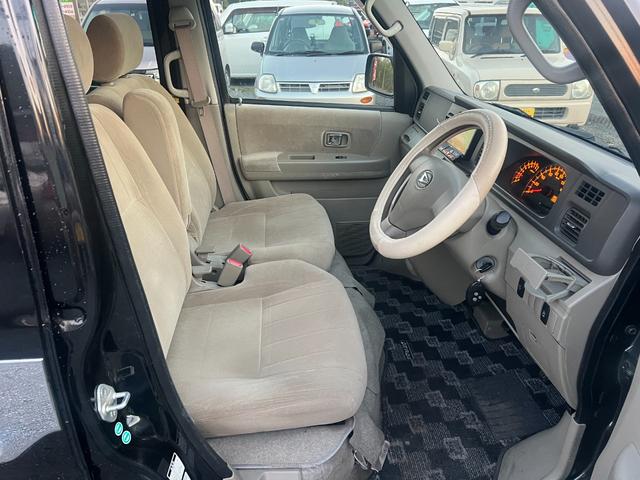 アトレーワゴン カスタムターボＲＳリミテッド　ナビ　４ＷＤ　ターボ　アルミホイール　エアコン　パワーステアリング　パワーウィンドウ　キーレスエントリー　ベンチシート　フルフラットＡＢＳ　運転席エアバッグ　衝突安全ボディ　助手席エアバッグ（13枚目）