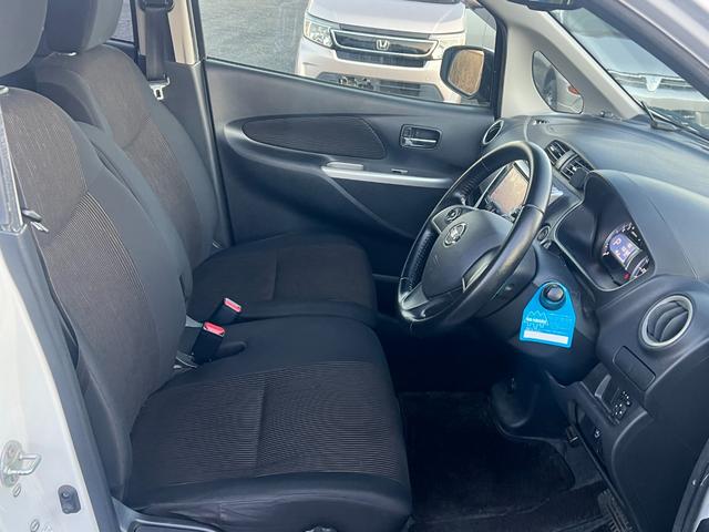 デイズ ハイウェイスター　Ｇ　ナビ　ＴＶ　全周囲カメラ　Ｂｌｕｅｔｏｏｔｈ　ＥＴＣ　スマートキー　アイドリングストップ　アルミホイール　エアコン　パワーステアリング　パワーウィンドウ　ＡＢＳ　ベンチシート　ＨＩＤ（13枚目）