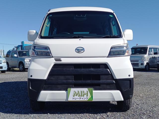 ハイゼットカーゴ クルーズＳＡＩＩＩ　パートタイム４ＷＤ　ナビ　バックカメラ　Ｂｌｕｅｔｏｏｔｈオーディオ　キーレスエントリー　スペアキー　ＥＴＣ　パワーウィンドウ　ドアバイザー　オートマチックハイビーム　電動格納ミラー　スマートアシスト（26枚目）