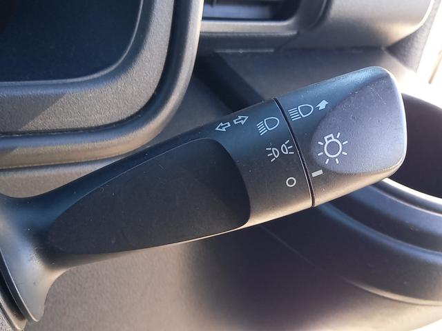 ハイゼットカーゴ クルーズＳＡＩＩＩ　パートタイム４ＷＤ　ナビ　バックカメラ　Ｂｌｕｅｔｏｏｔｈオーディオ　キーレスエントリー　スペアキー　ＥＴＣ　パワーウィンドウ　ドアバイザー　オートマチックハイビーム　電動格納ミラー　スマートアシスト（42枚目）