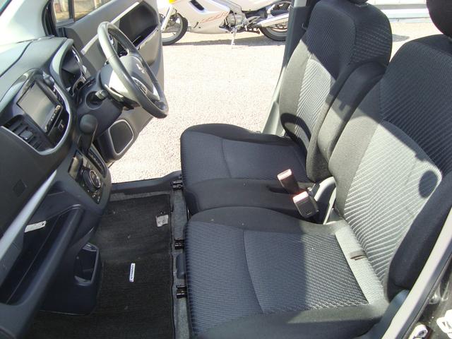 ワゴンＲスティングレー Ｔ　ターボ　アイドルストップ　プッシュスタート　ナビ＆フルセグＴＶ　ハンドルパドルシフト（8枚目）
