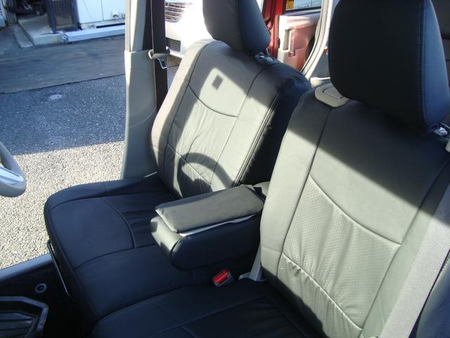 タント Ｘ　フルセグＴＶ　スマートキー　電動スライドドア　車検９年３月まで！新品レザー調シートカバー装着済（8枚目）