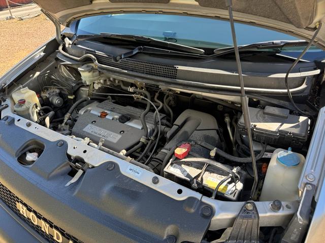 ステップワゴン I 5.6万km 車検2年付 回転シート ラプターライナー HONDAグリル クラシックカスタム ホワイトリボン 鉄ちんカスタム アメ車バンミラー サイドデカール スモークヘッドライト スムージング(56枚目)