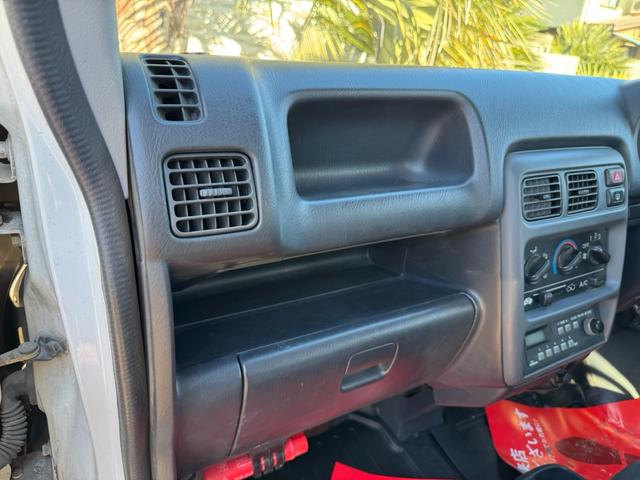 アクティバン 　５ＭＴ　車検付　記録簿有り　ユーザー買取　全塗装　ベージュ　オールペイント　ラプターライナー　ホワイトリボンタイヤ　オリジナルＨＯＮＤＡグリル　ＬＥＤライト　鉄ちん　ざらざら塗装　スムージングゲート（39枚目）