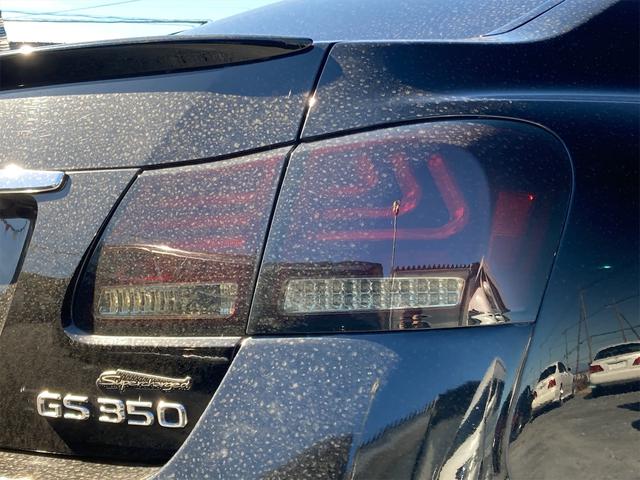 ＧＳ３５０　ＨＫＳスーパーチャージャーフルカスタム　バックカメラナビローダウン　アルミホイール　オートライト　ＨＩＤ　サンルーフ　ＡＴ　シートヒーター　シートエアコン　スマートキー　盗難防止システム　パワーシート(27枚目)