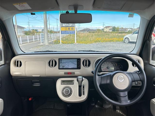 ミラココア ココアプラスＧ　ＥＴＣ　バックカメラ　ナビ　ＴＶ　オートクルーズコントロール　スマートキー　アイドリングストップ　電動格納ミラー　ベンチシート　ＣＶＴ　盗難防止システム　ＡＢＳ　ＣＤ　ＤＶＤ再生（2枚目）