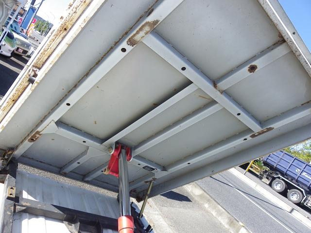 アクティトラック 　４ＷＤ　ダンプ　パワステ　エアコン（28枚目）