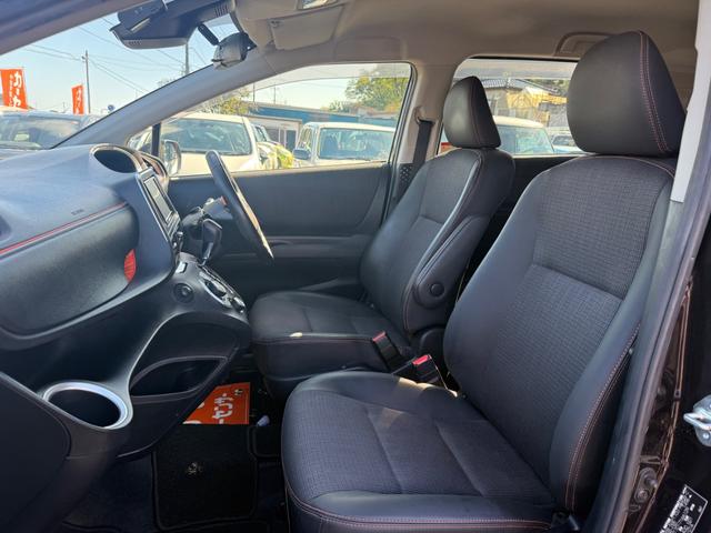 シエンタ Ｇ　クエロ　純正ナビＴＶ　両側電動スライドドア　バックカメラ（17枚目）