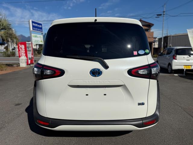 シエンタ ハイブリッドG クエロ 純正ナビTV 両側電動スライドドア 衝突軽減ブレーキ バックカメラ(7枚目)