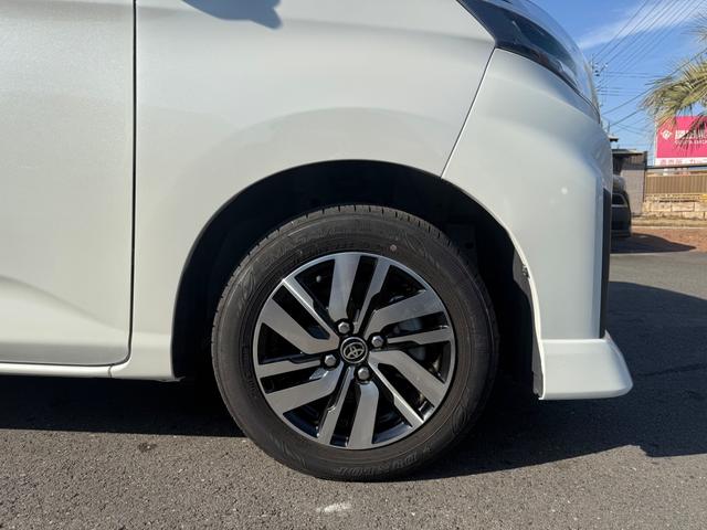 ルーミー カスタムＧ　純正ナビＴＶ　両側電動スライドドア　全方位カメラ（9枚目）