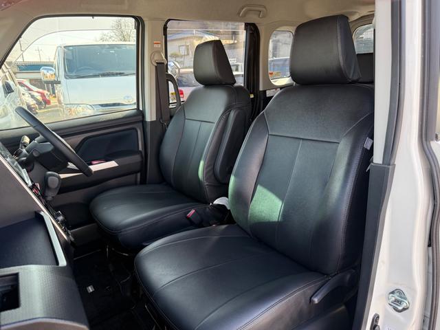 ルーミー カスタムＧ　純正ナビＴＶ　両側電動スライドドア　全方位カメラ（17枚目）