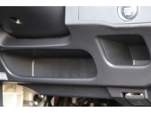 カスタムRリミテッド ワンオーナー 禁煙車 スマートキー バックカメラ(ブラック)(28枚目)