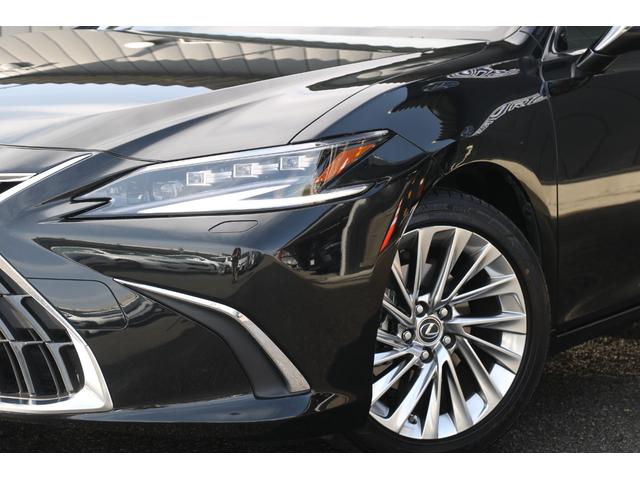 LEXUS ES ES300H VERSION L Best Japan Spec Recon Car for Import Malaysia