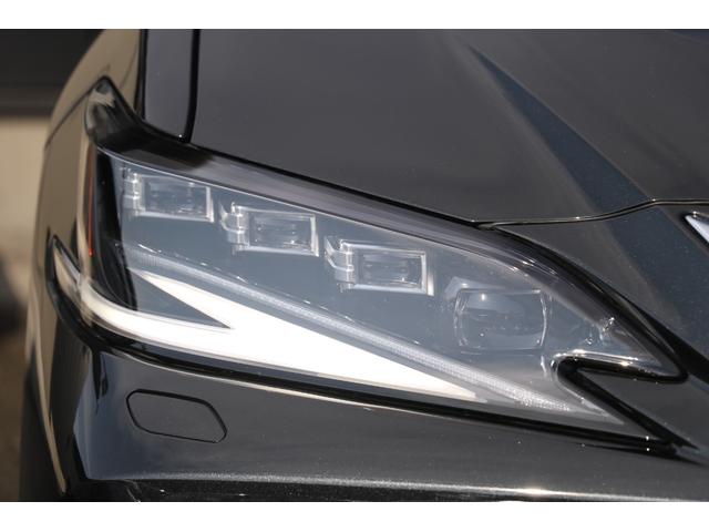 LEXUS ES ES300H VERSION L Best Japan Spec Recon Car for Import Malaysia