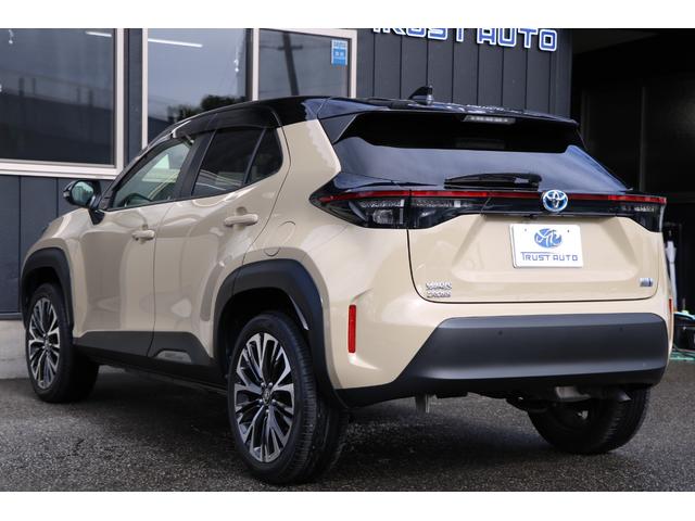 ヤリスクロス ハイブリッドZ ワンオーナー 純正ディスプレイオーディオ パノラミックビューモニター ETC シートヒーター プリクラッシュ BSM LTA クリアランスソナー!(8枚目)