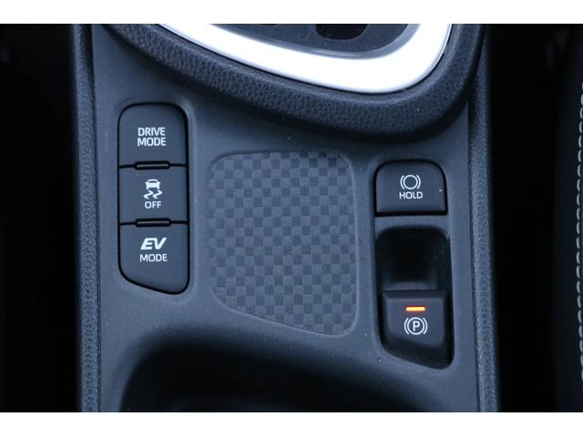 ヤリスクロス ハイブリッドZ ワンオーナー 純正ディスプレイオーディオ パノラミックビューモニター ETC シートヒーター プリクラッシュ BSM LTA クリアランスソナー!(30枚目)