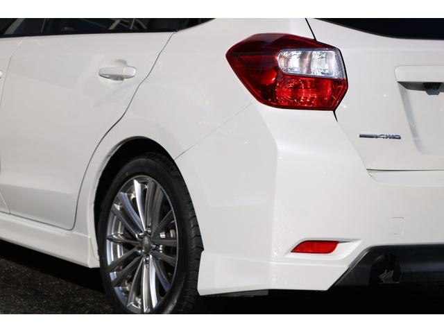 インプレッサスポーツ ２．０ｉ－Ｓアイサイト　ワンオーナー　社外ナビ　フルセグＴＶ　バックカメラ　ＥＴＣ　アイサイト　ＨＩＤヘッドライト　スマートキー＆プッシュスタート　純正アルミ！（9枚目）