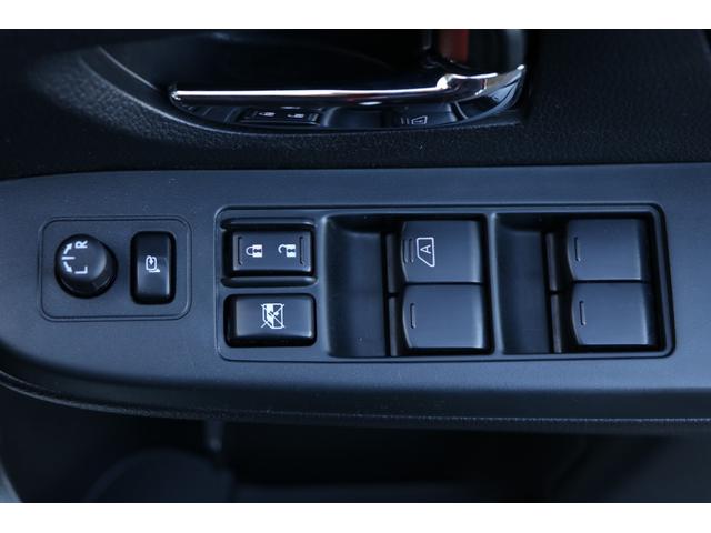 インプレッサスポーツ ２．０ｉ－Ｓアイサイト　ワンオーナー　社外ナビ　フルセグＴＶ　バックカメラ　ＥＴＣ　アイサイト　ＨＩＤヘッドライト　スマートキー＆プッシュスタート　純正アルミ！（40枚目）