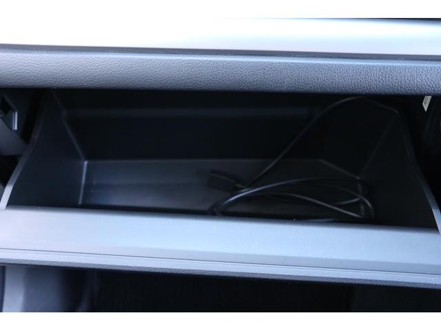 インプレッサスポーツ ２．０ｉ－Ｓアイサイト　ワンオーナー　社外ナビ　フルセグＴＶ　バックカメラ　ＥＴＣ　アイサイト　ＨＩＤヘッドライト　スマートキー＆プッシュスタート　純正アルミ！（49枚目）