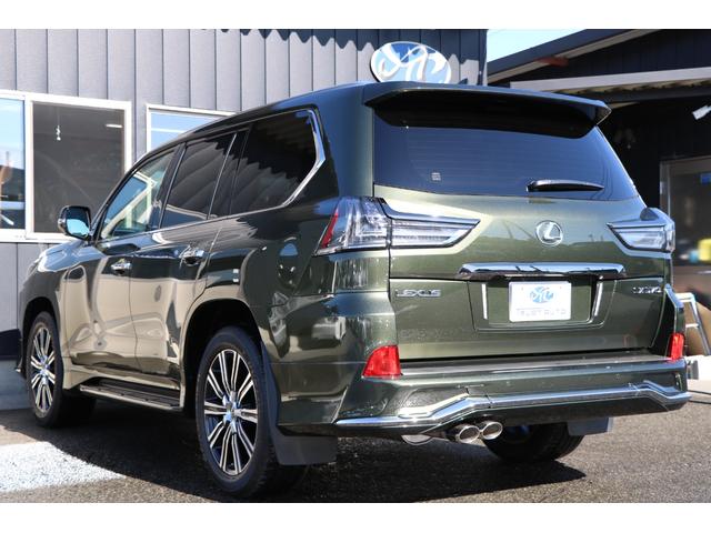 ご覧頂き有難う御座います。当店は、お客様とお車を結ぶ架け橋であり、”ＴＲＵＳＴ〜信頼〜”を第一としてサポート致します。