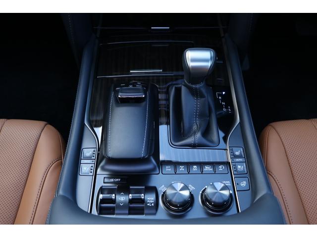 純正ナビフルセグパノラミックビューモニターＥＴＣサンルーフ、モデリスタエアロ＆マフラー、マークレビンソン、リアエンタ、ブラウン本革、縞杢オーナメント、クールボックスＢＳＭ．ＨＵＤ、ＬＤＡ、ＰＣＳを装着