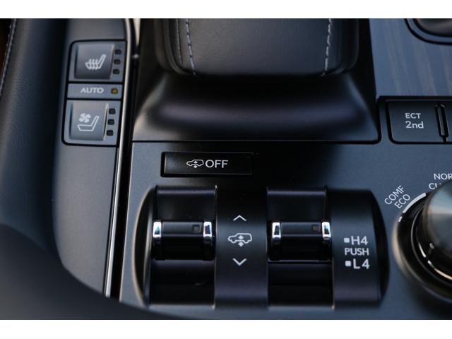 純正ナビフルセグパノラミックビューモニターＥＴＣサンルーフ、モデリスタエアロ＆マフラー、マークレビンソン、リアエンタ、ブラウン本革、縞杢オーナメント、クールボックスＢＳＭ．ＨＵＤ、ＬＤＡ、ＰＣＳを装着