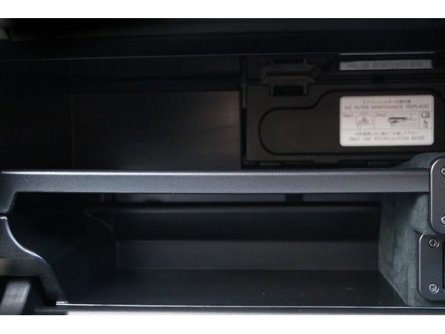 純正ナビフルセグパノラミックビューモニターＥＴＣサンルーフ、モデリスタエアロ＆マフラー、マークレビンソン、リアエンタ、ブラウン本革、縞杢オーナメント、クールボックスＢＳＭ．ＨＵＤ、ＬＤＡ、ＰＣＳを装着