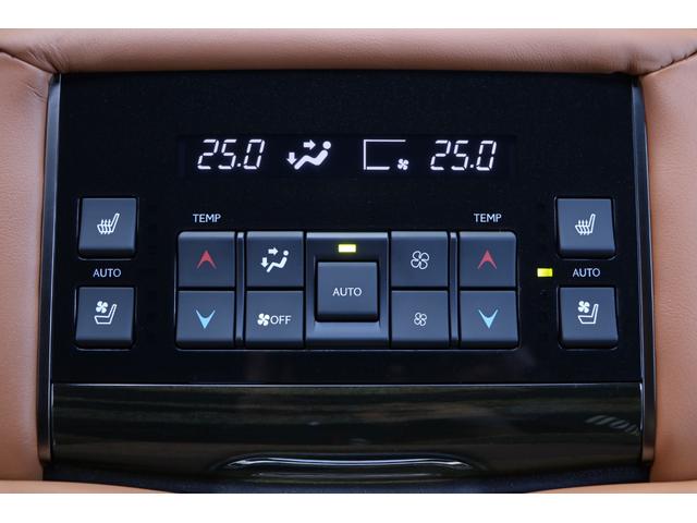 純正ナビフルセグパノラミックビューモニターＥＴＣサンルーフ、モデリスタエアロ＆マフラー、マークレビンソン、リアエンタ、ブラウン本革、縞杢オーナメント、クールボックスＢＳＭ．ＨＵＤ、ＬＤＡ、ＰＣＳを装着