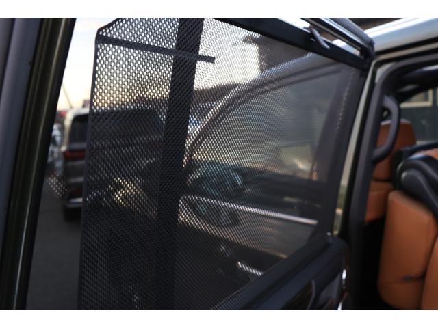 純正ナビフルセグパノラミックビューモニターＥＴＣサンルーフ、モデリスタエアロ＆マフラー、マークレビンソン、リアエンタ、ブラウン本革、縞杢オーナメント、クールボックスＢＳＭ．ＨＵＤ、ＬＤＡ、ＰＣＳを装着