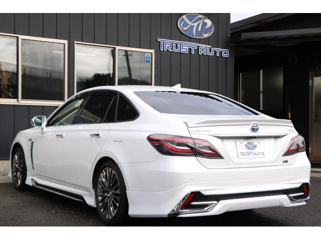 クラウンハイブリッド G-エグゼクティブ モデリスタエアロ 本革シート&ベンチレーター パノラミックビューモニター デジタルインナーミラー 純正ナビ フルセグTV HUD BSM プリクラッシュ クリアランスソナー!(8枚目)