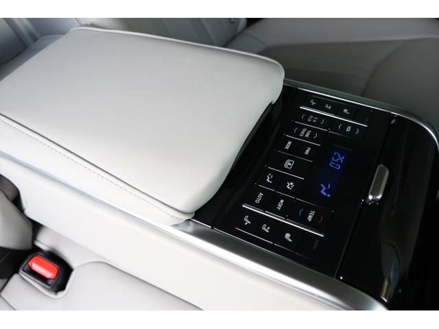 クラウンハイブリッド G-エグゼクティブ モデリスタエアロ 本革シート&ベンチレーター パノラミックビューモニター デジタルインナーミラー 純正ナビ フルセグTV HUD BSM プリクラッシュ クリアランスソナー!(53枚目)