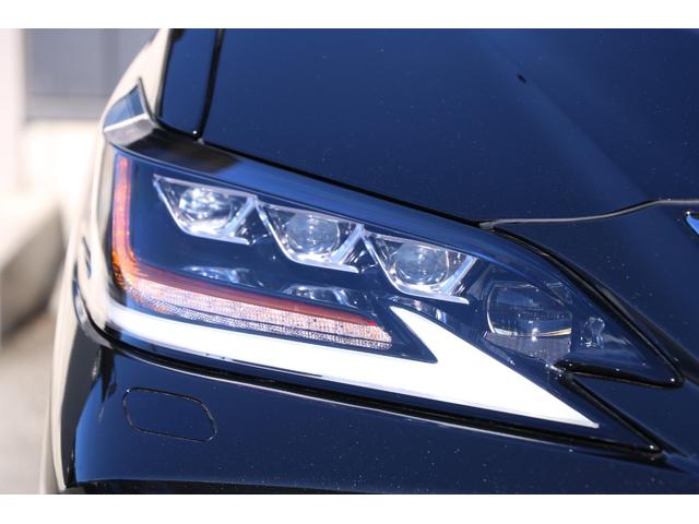 ES ES300h バージョンL ワンオーナー 黒本革 ヒーター&ベンチレーター サンルーフ グラファイトブラックガラスフレーク(223) 純正ナビ フルセグ パノラミックビューモニター スペアキー&カードキー(16枚目)