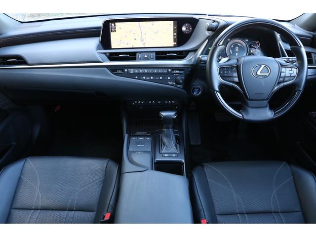 ES ES300h バージョンL ワンオーナー 黒本革 ヒーター&ベンチレーター サンルーフ グラファイトブラックガラスフレーク(223) 純正ナビ フルセグ パノラミックビューモニター スペアキー&カードキー(24枚目)