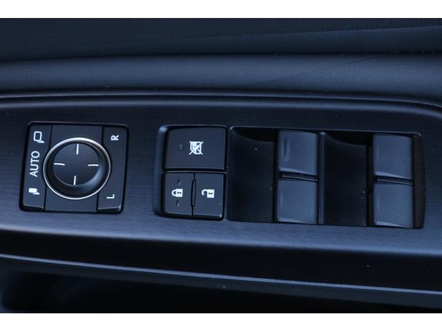 ES ES300h バージョンL ワンオーナー 黒本革 ヒーター&ベンチレーター サンルーフ グラファイトブラックガラスフレーク(223) 純正ナビ フルセグ パノラミックビューモニター スペアキー&カードキー(46枚目)