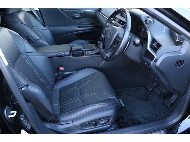 ES ES300h バージョンL ワンオーナー 黒本革 ヒーター&ベンチレーター サンルーフ グラファイトブラックガラスフレーク(223) 純正ナビ フルセグ パノラミックビューモニター スペアキー&カードキー(47枚目)