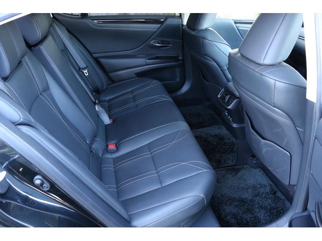 ES ES300h バージョンL ワンオーナー 黒本革 ヒーター&ベンチレーター サンルーフ グラファイトブラックガラスフレーク(223) 純正ナビ フルセグ パノラミックビューモニター スペアキー&カードキー(58枚目)