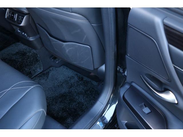 ES ES300h バージョンL ワンオーナー 黒本革 ヒーター&ベンチレーター サンルーフ グラファイトブラックガラスフレーク(223) 純正ナビ フルセグ パノラミックビューモニター スペアキー&カードキー(65枚目)