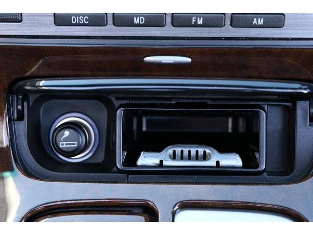 �����i�r�A�}�[�N���r���\���A���v�V�[�g�A�V�[�g�q�[�^�[�A�L�[���X�A�g�h�c�w�b�h���C�g�A�d�s�b�A�����t���A�}�b�g�A�����X�|�C���[�𑕒����Ă���܂��B